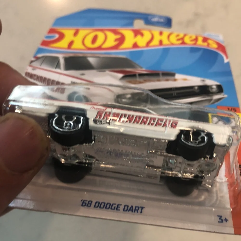 Hot Wheels '68 Dodge Dart Die-Cast Car